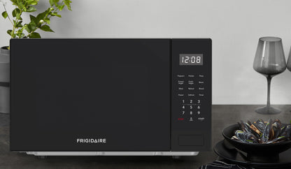 Frigidaire 0.9 cu ft Countertop Microwave Ovens in Black, EMW953