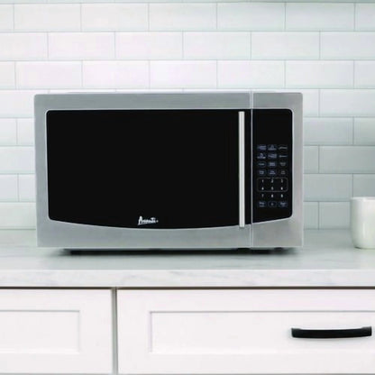 Avanti 1.1 cu. ft. Stainless Steel Microwave Oven, 1,000 W, Mirror-Finish